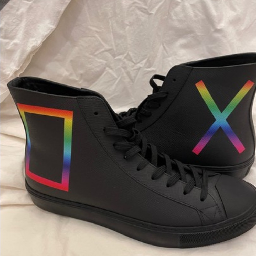 Louis Vuitton Tattoo Taiga Rainbow Men’s Shoes LV size 8.5